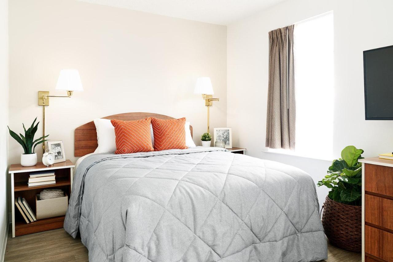 Intown Suites Extended Stay Arlington Tx - Oak Village Екстериор снимка
